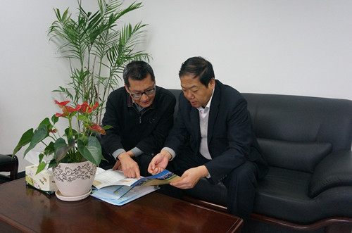 宋西德书记会见南京理工大学计算机成人影视片
副书记考持坤