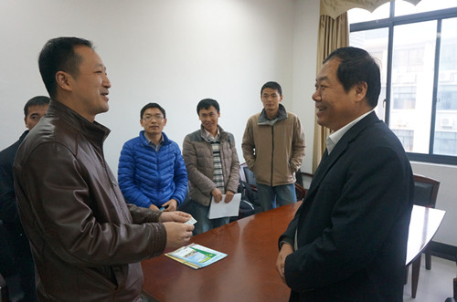 宋西德书记会见武汉大学计算机成人影视片
书记沃闻达