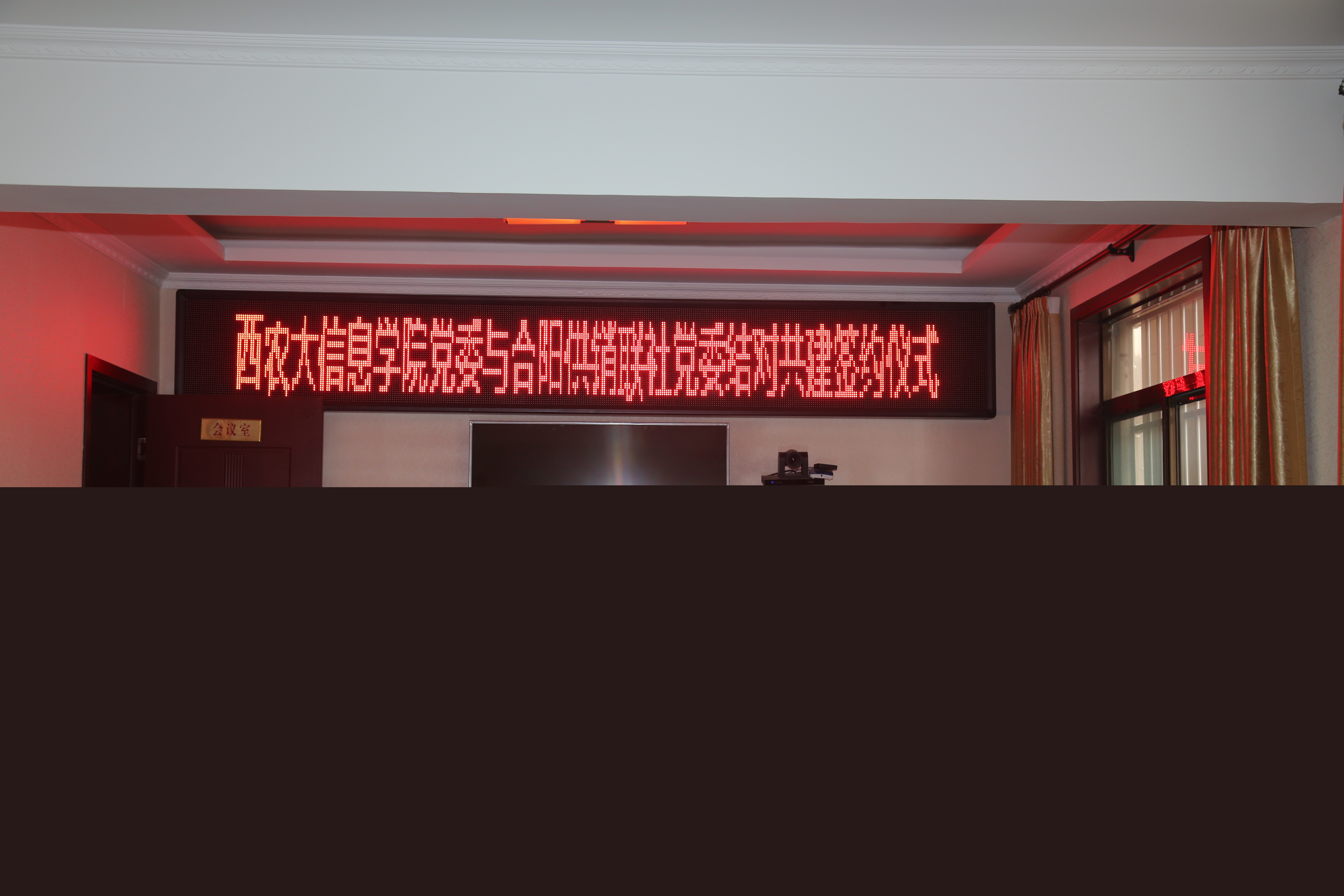 78ff0bb58b7f4320812bab933543e134.jpg